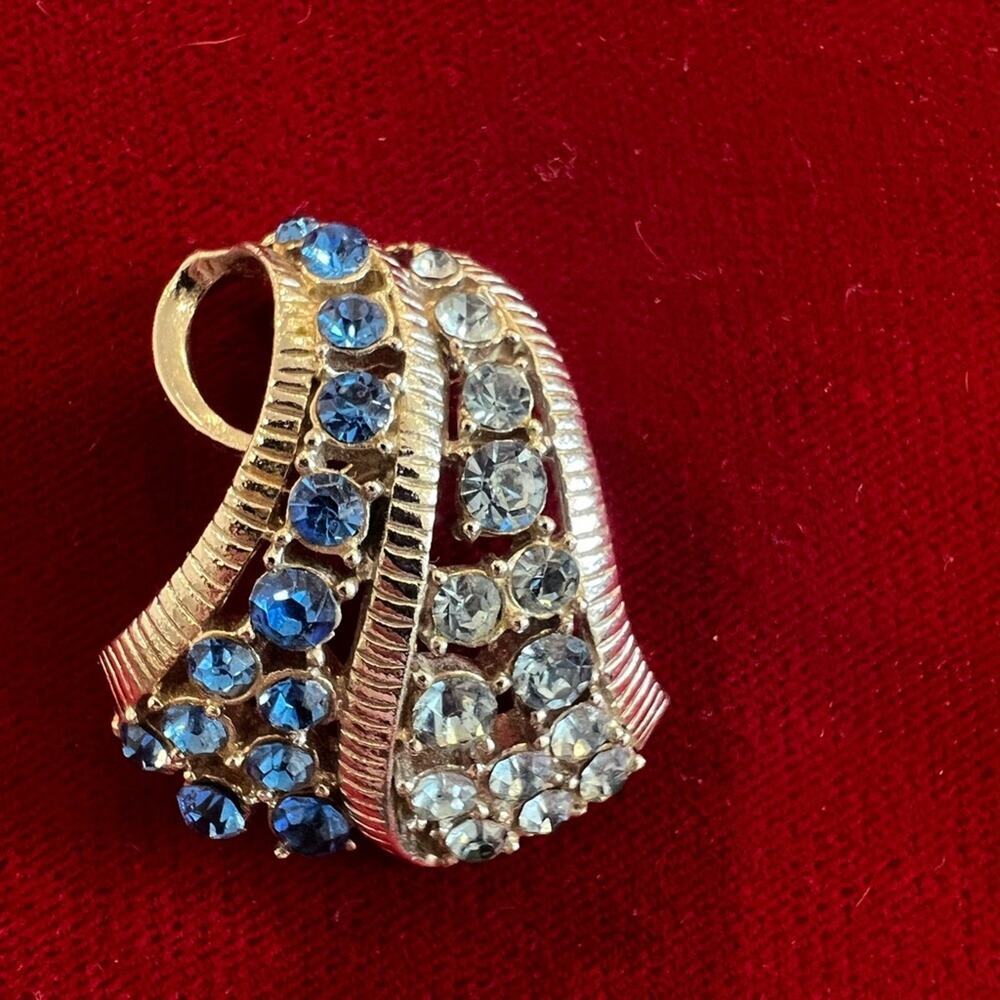 Vintage brooch